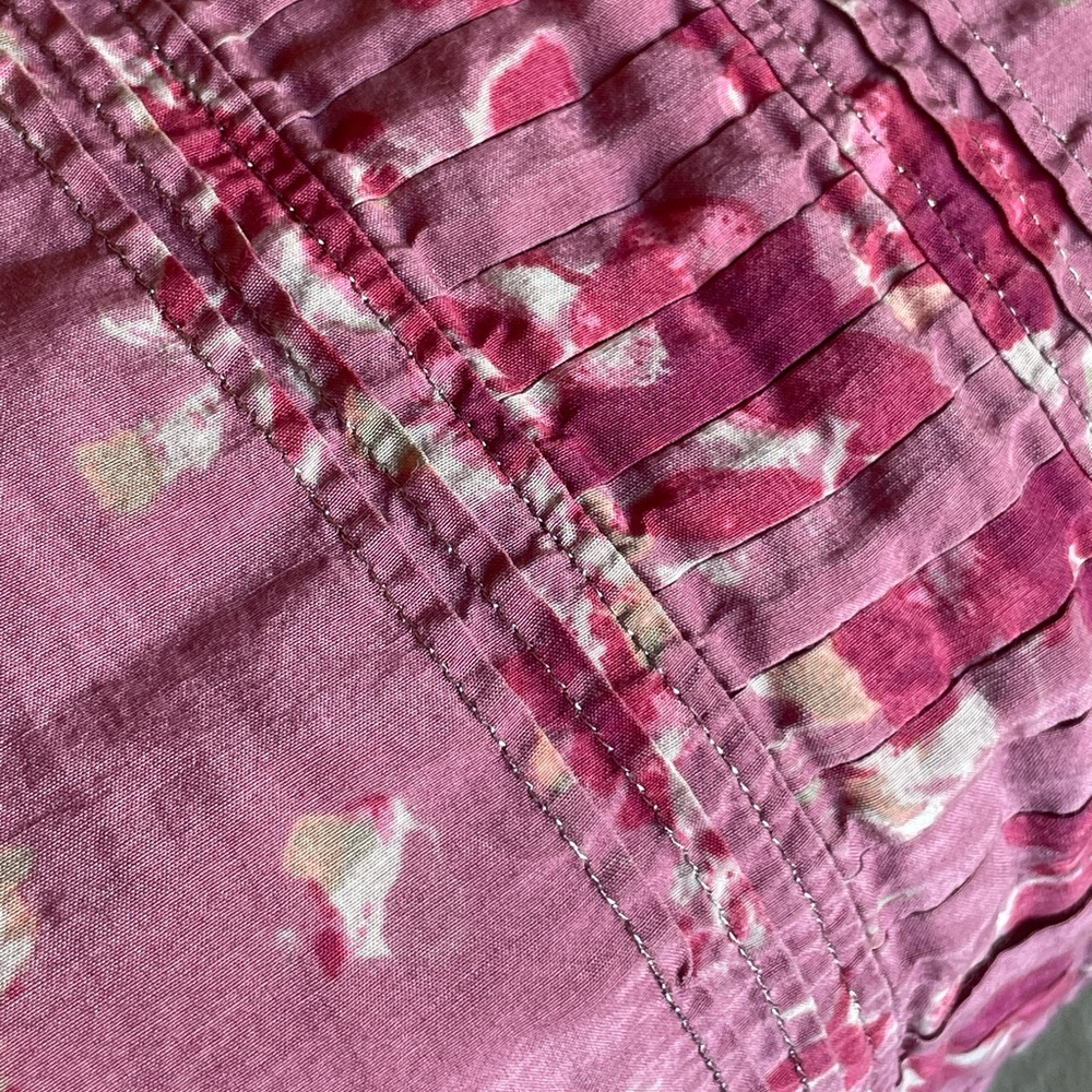 Eddie Bauer silk blend floral shell - Picture 6 of 7